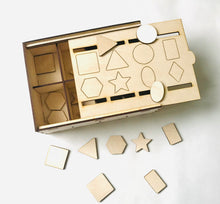 Load image into Gallery viewer, Natural Wood Montessori Shape Sorter